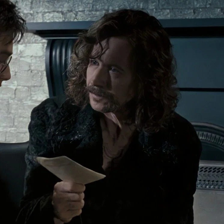 Sirius Black | Sugar Daddy / Age Gap
