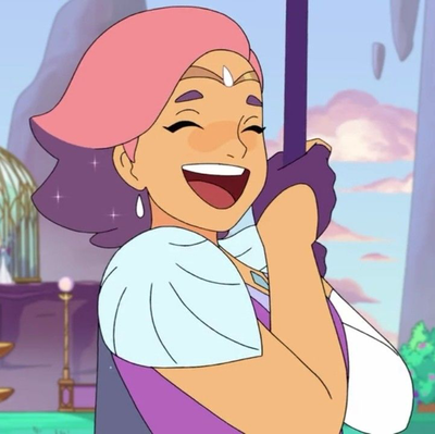 Queen Glimmer Of Bright Moon!