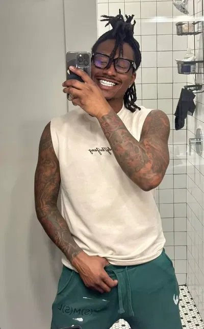 DUKE DENNIS