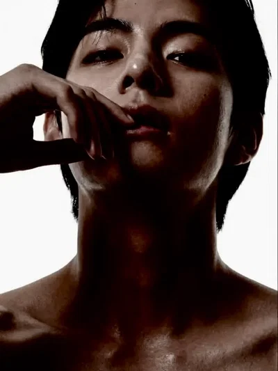 kim taehyung - vampire