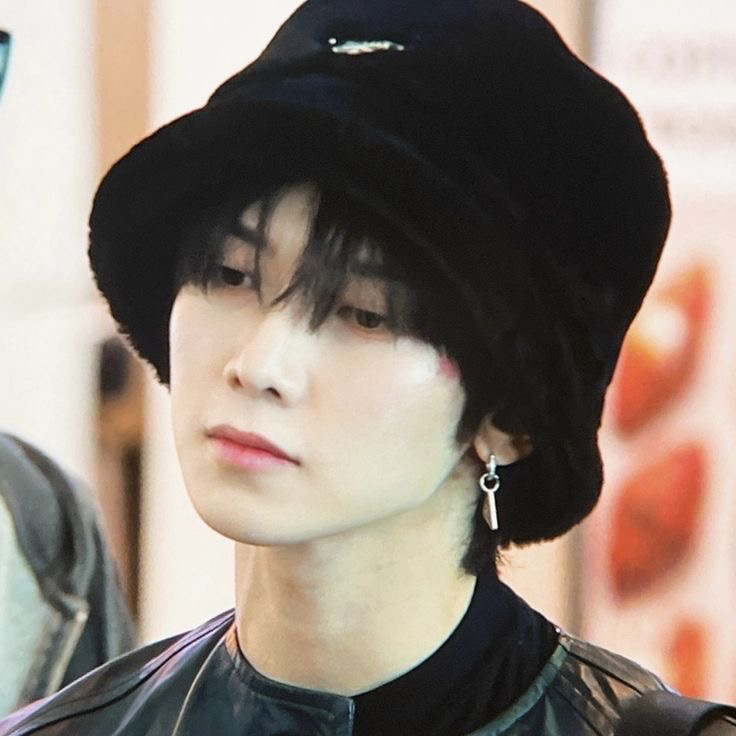 Kang Yeosang