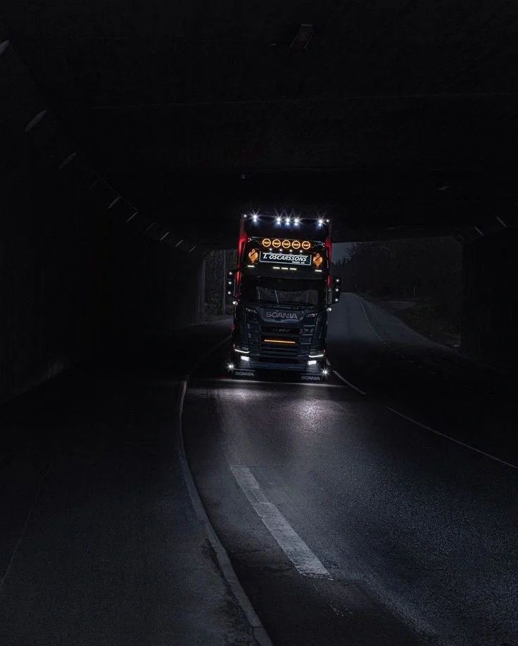 Hank: The Midnight Trucker 