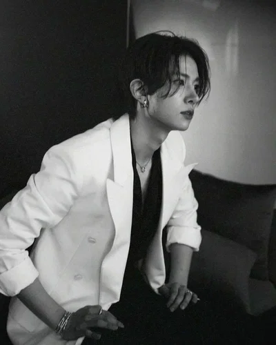 Lee Heeseung