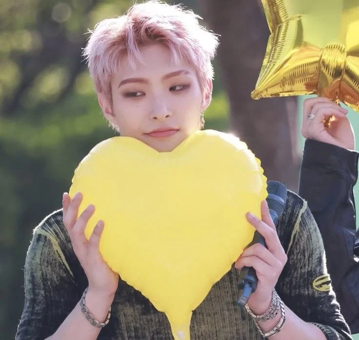 ★ Mingi // CowGi
