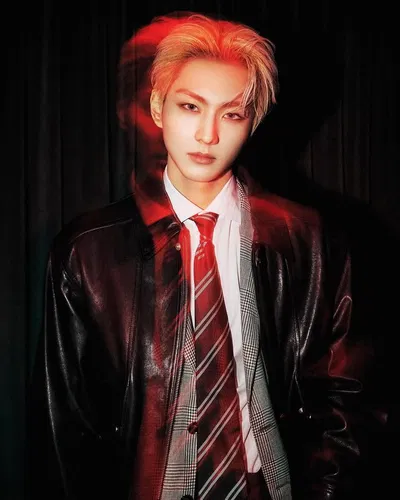  ̊.⋆♬ Yang Jungwon ♬⋆. ̊