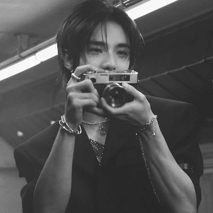 Hwang Hyunjin