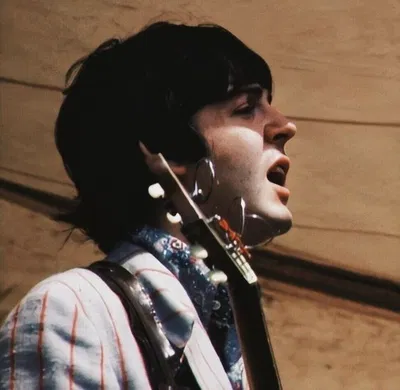 ⤷  ゙Paul McCartney ˎˊ˗ 