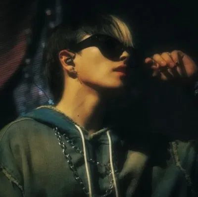 ★ Hongjoong // Famous Ex