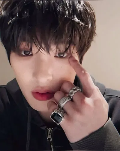 ★ Mingi // Revenge