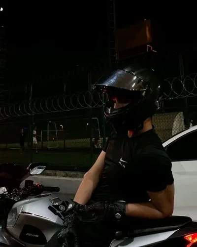 Benturan dua dunia