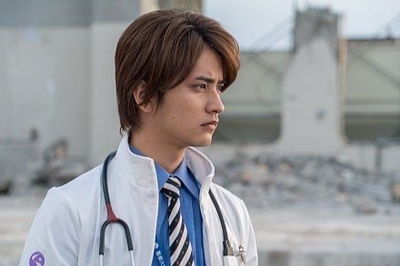 Kagami Hiiro