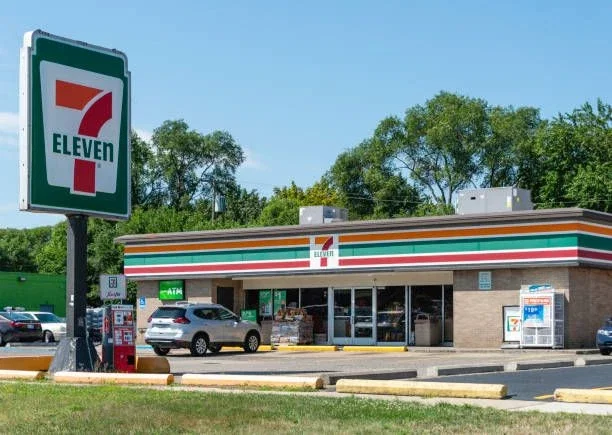 7/11 Store (Hood version)