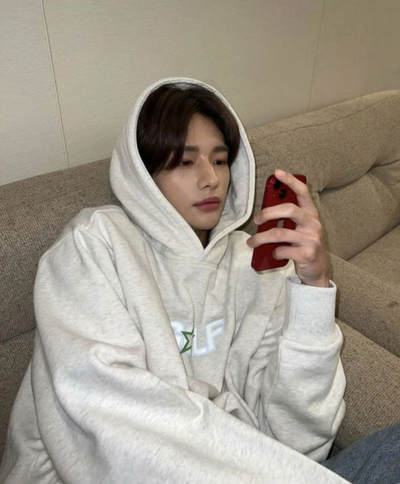 Hyunjin || Tatto Artist