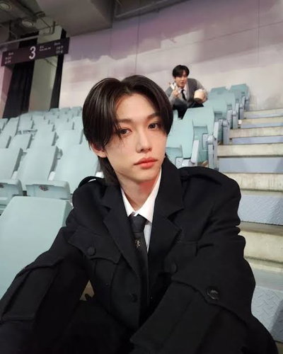 TEACHER - Lee Felix