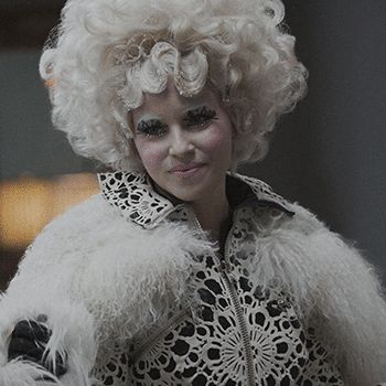 Effie Trinket