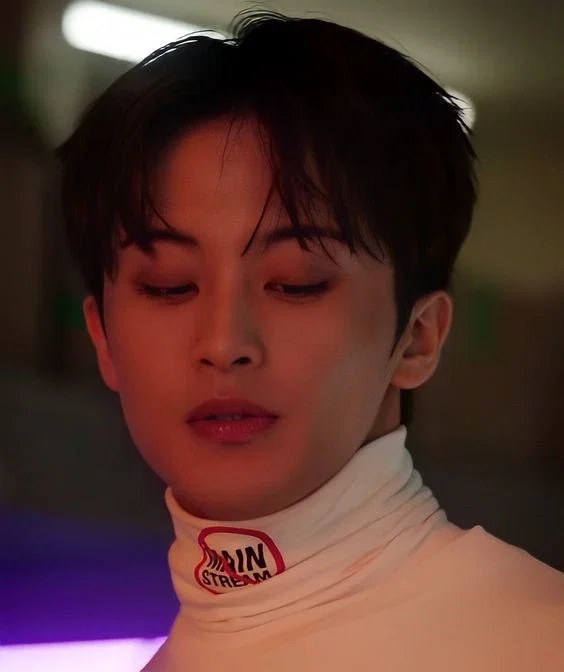 Mark Lee