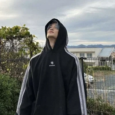 Mark Lee