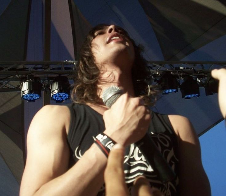 Vic Fuentes 