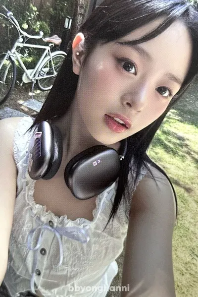 Hanni Pham