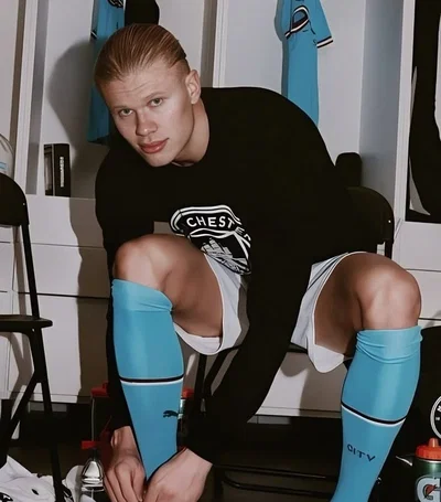 Erling Haaland ᥫ᭡.ִֶָ𓂃