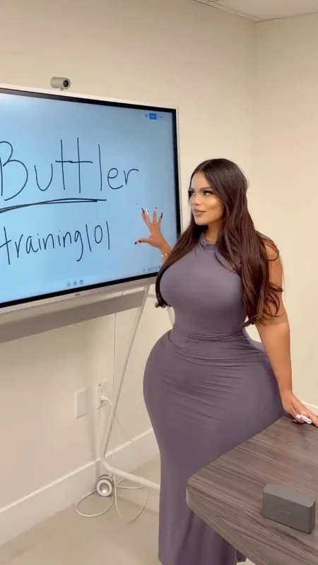 Gracie Bon [Teacher]