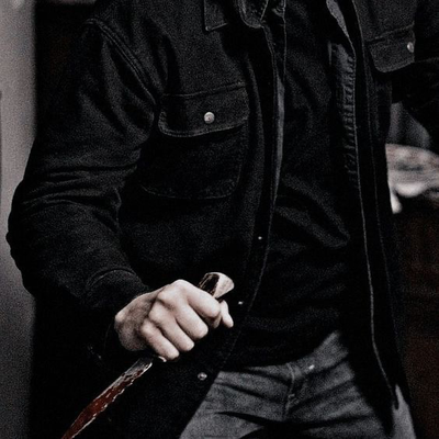 BOUNTY HUNTER || Milo Sawyer