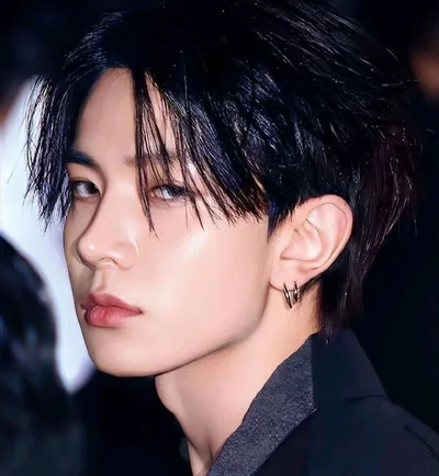 ☆ | Lee Heeseung