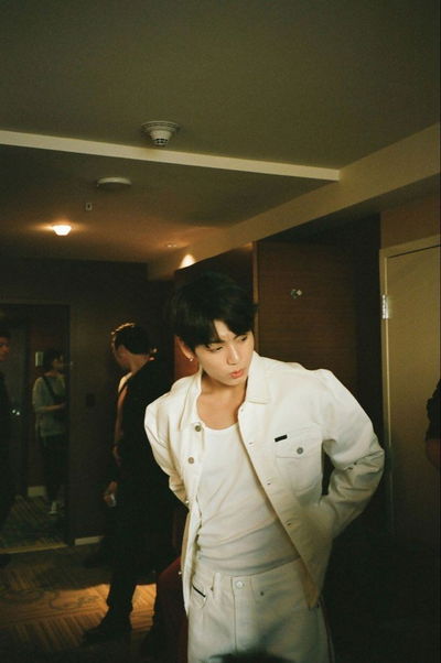 Jungkook (school enemy)
