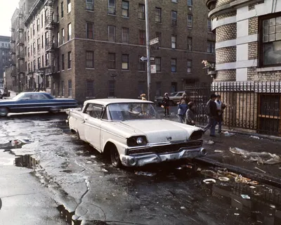 living in the bronx during the 1970's | 📻 | 3rd person 