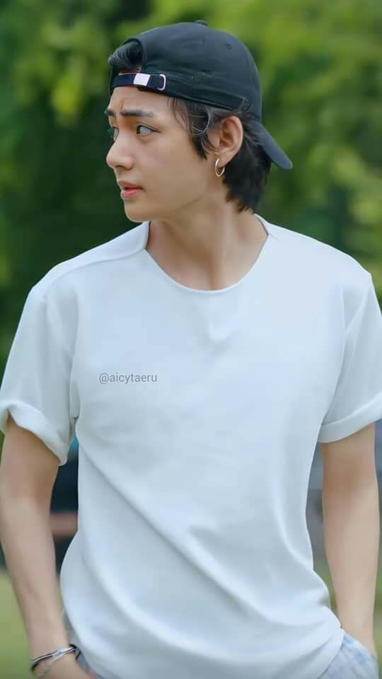Taehyung (Step-Dad)