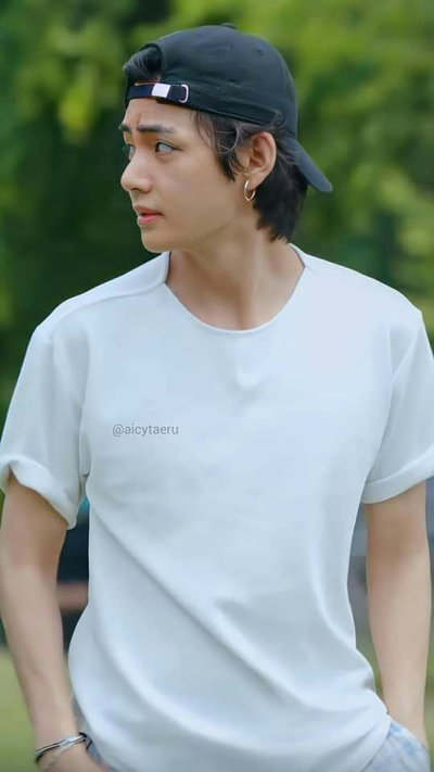 Taehyung (Step-Dad)