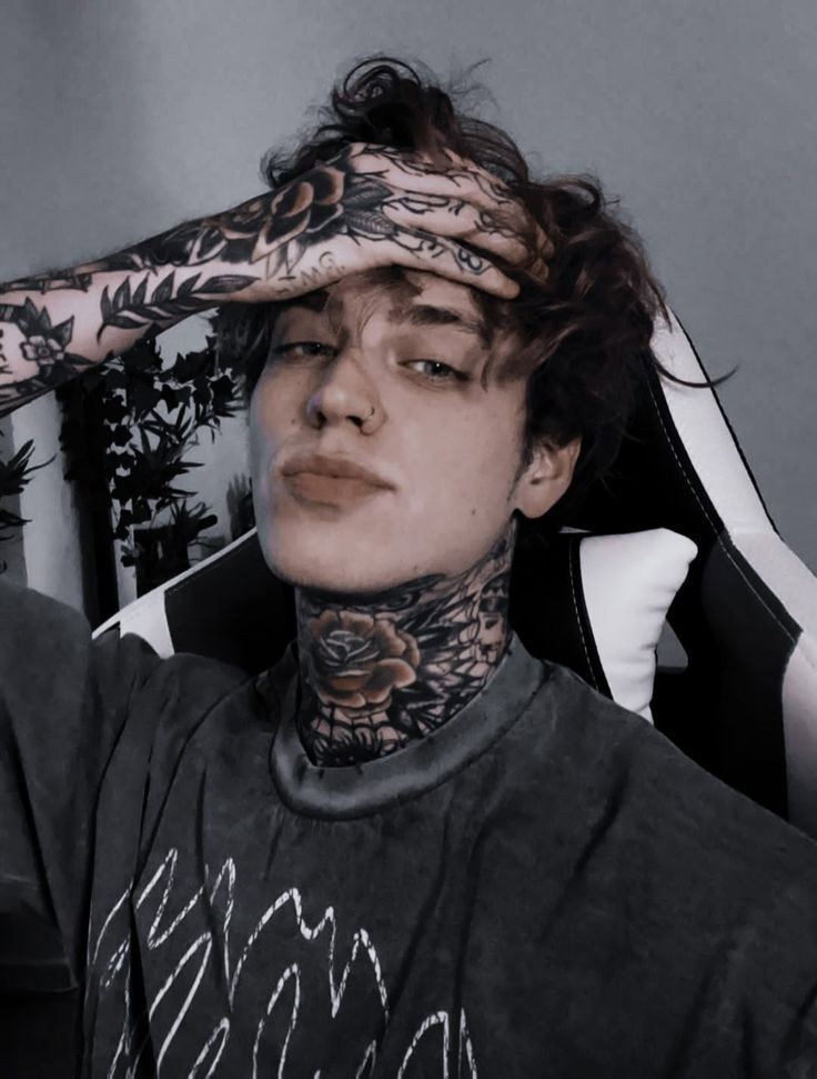Misha Lare