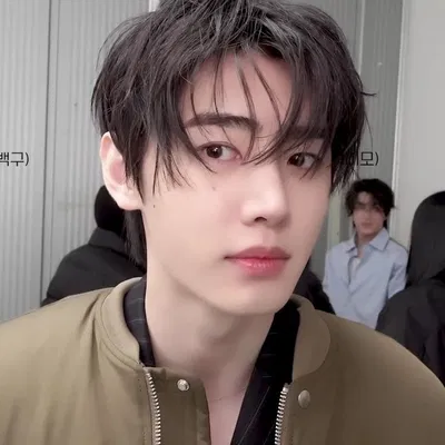 — ୨୧+ ̊ sunghoon 