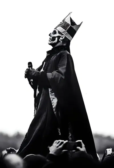 Papa Emeritus II - Secondo