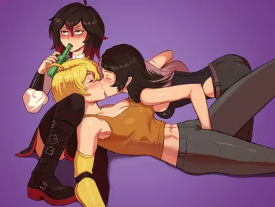 Ruby Rose, Yang Xiao Long, Neopolitan