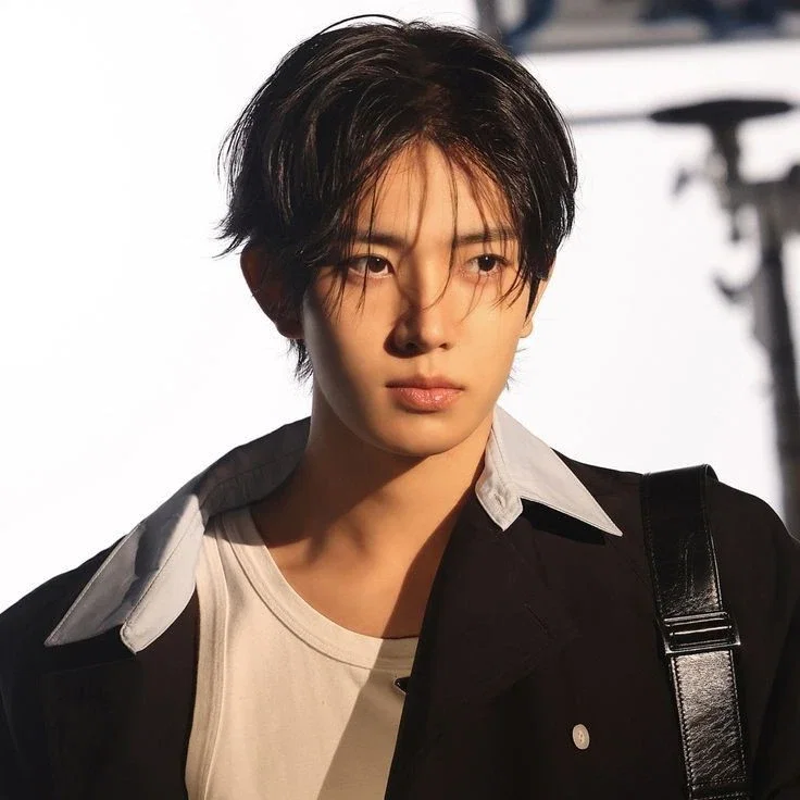 Lee Heeseung 
