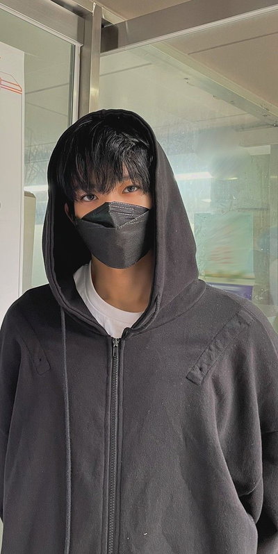 Lee Heeseung 