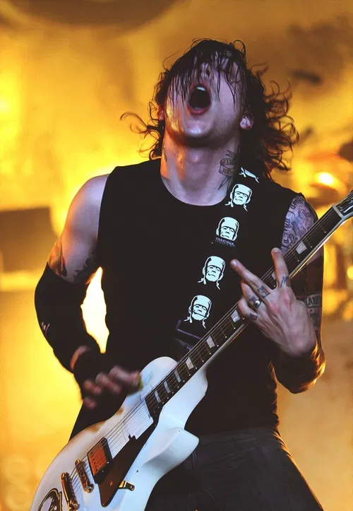 Frank Iero — Mindless.(SUBBY!Frank)