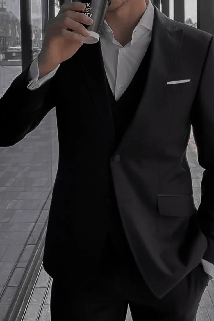 Mafia Bodyguard | Maverick Castello