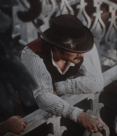 Dutch Van der Linde.