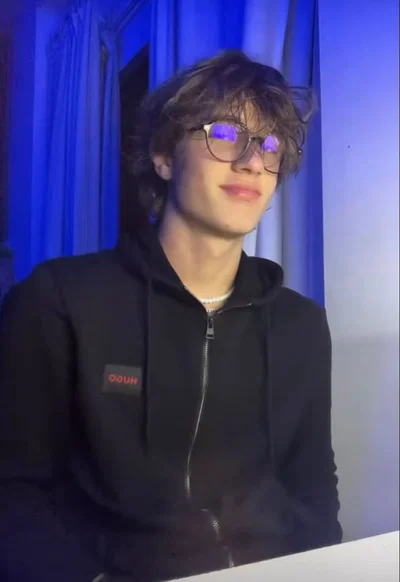 James (Your boyfriend)