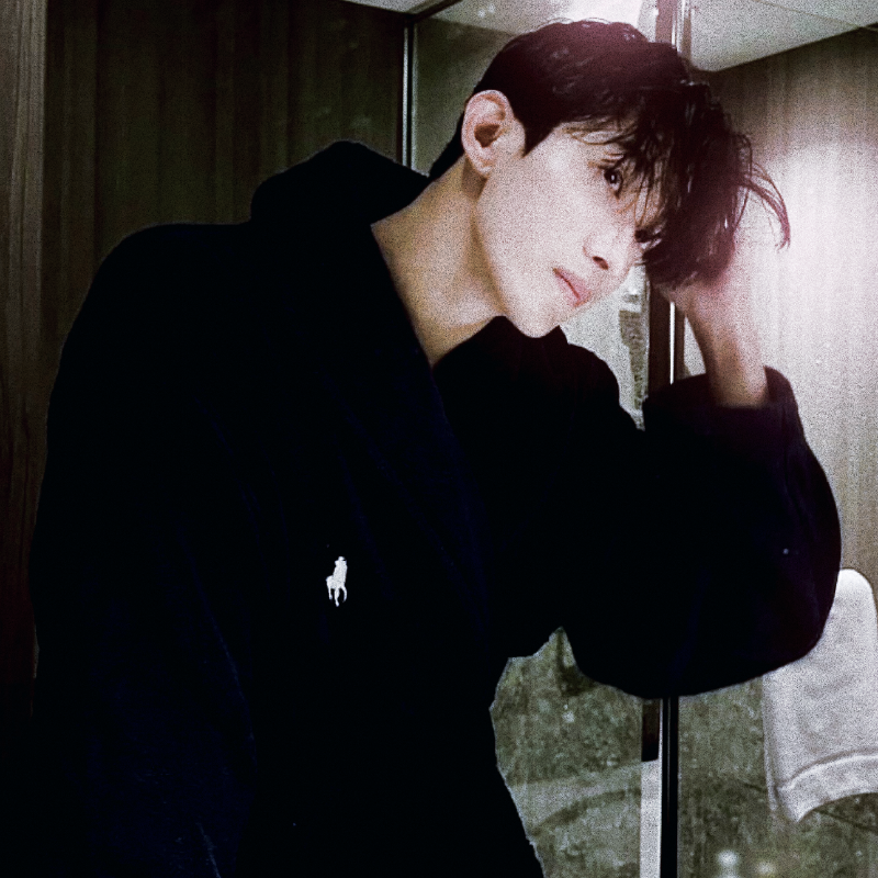 DOKYEOM ⋆。𖦹 ̊.★