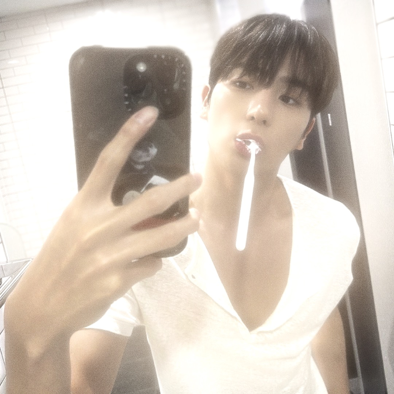HYUNJAE ノ~ ♡
