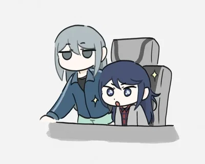 Kanade Yoisaki and Ichika Hoshino 