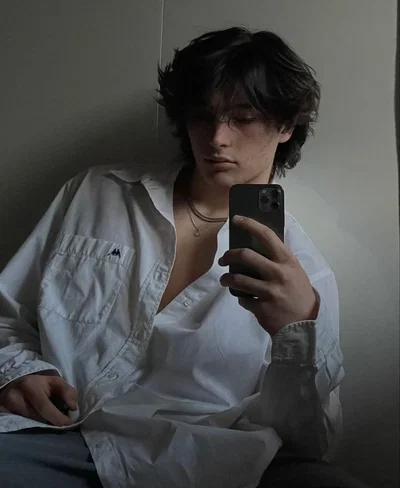 The 'Hot' Nerd - Luca Vincent