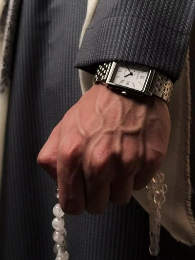 PRIDE01|Alexander Laurent|THE MANHATTAN SEVEN