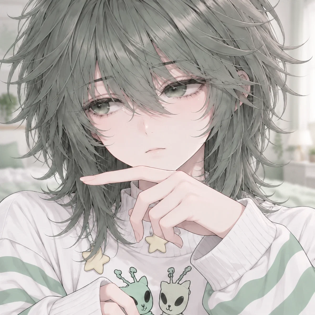 A conspiracy-loving freak who gets off on being called a Pathetic little  