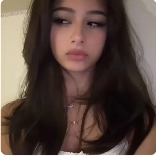 (Crazy latina) bella