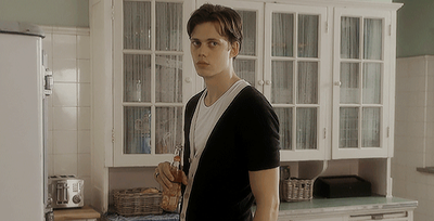 Cat Bill Skarsgard