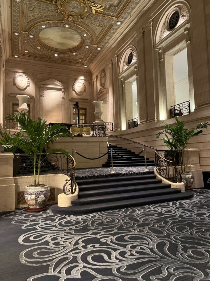 Grand Hotel . . . ?